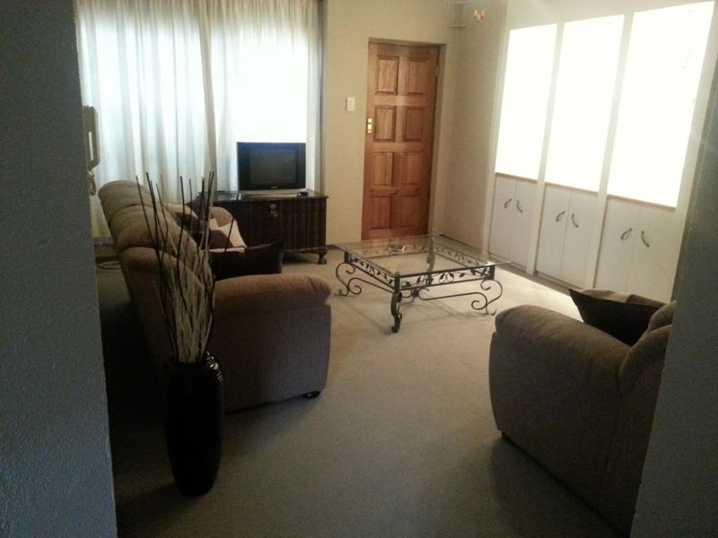 Pet Friendly Simplex for Sale - Photo 8