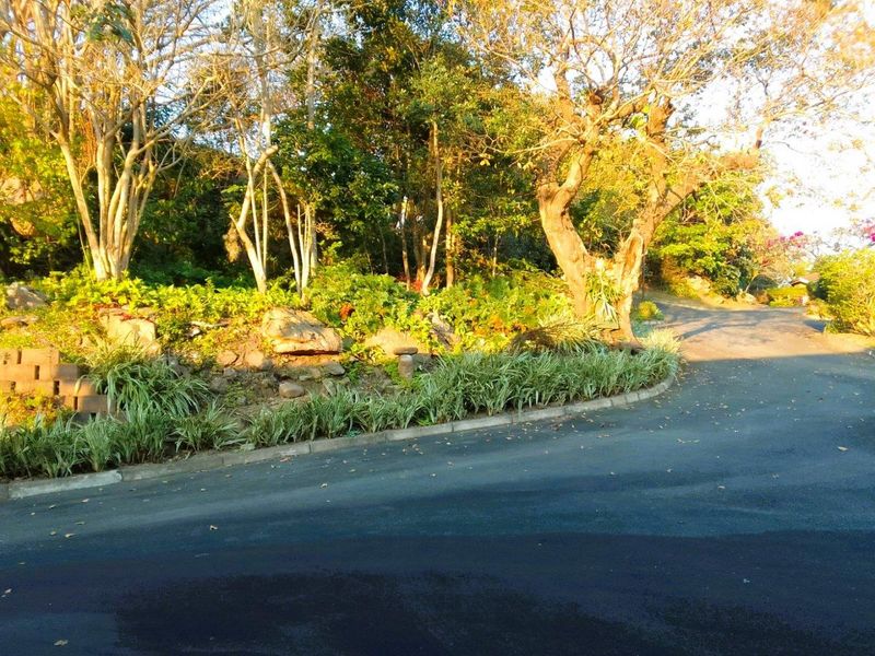 2-Bedroom Townhouse for Sale in Secure Complex – Manaba Beach, Margate - Photo 3