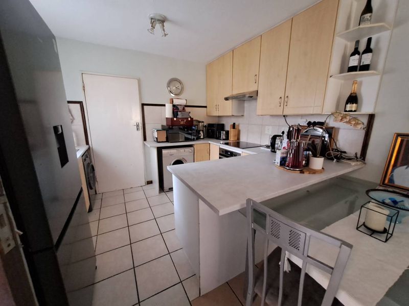 BEAUTIFUL Apartment for sale in Eco Park Estate. - Photo 3