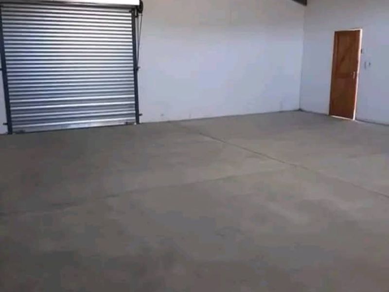 FOR SALE  - INDUSTRIAL /COMMERCIAL PROPERTY IN OKAHANDJA WITH HUGE POTENTIAL - Photo 10