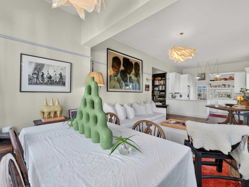Art Deco Gem with Private Garden - Photo 4