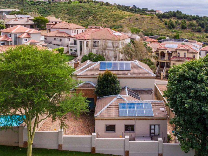 Secure Estate Living | 3 Bedroom Home with Pool, Study & Double Garage - Photo 4