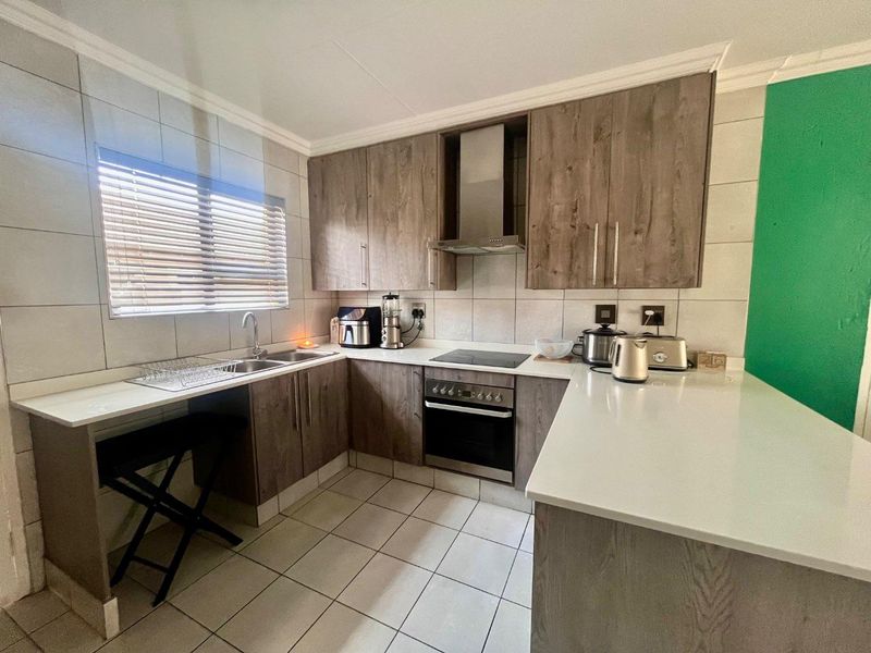 Townhouse at Helderwyk - Photo 3