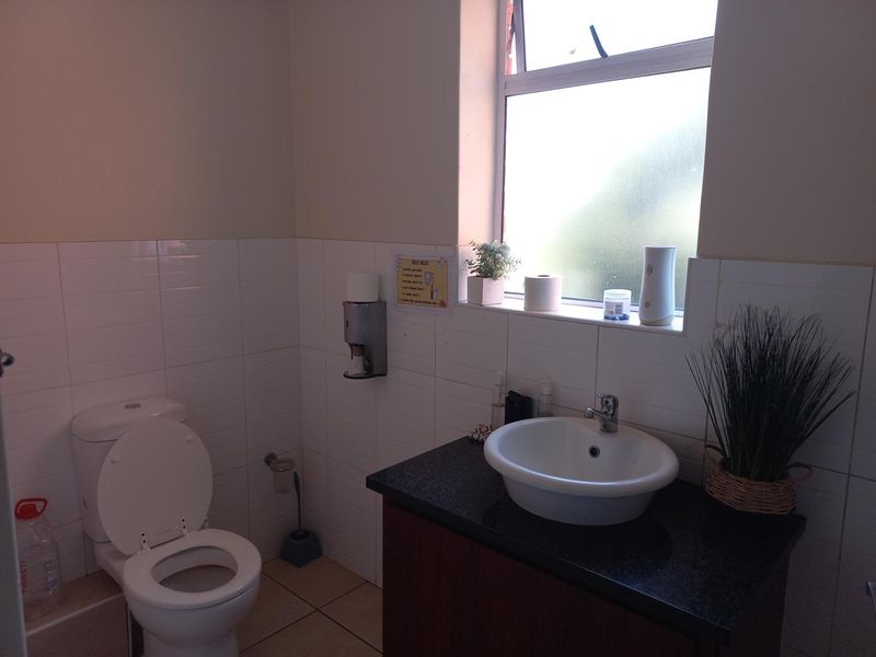 Warehouse space, available Feb 2026! - Photo 8