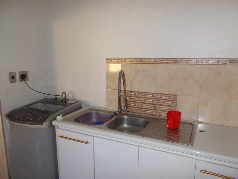 Stunning property looking for a new owner - Photo 10