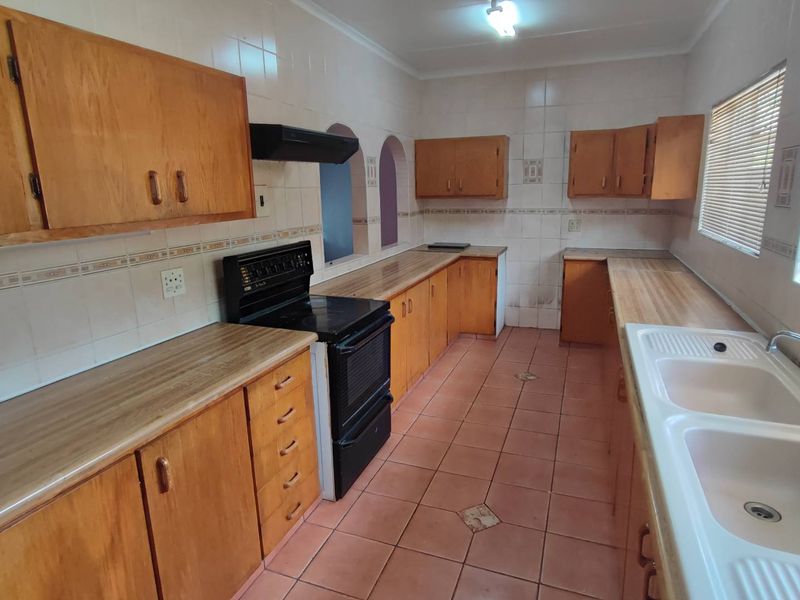 come view your next home - Photo 4