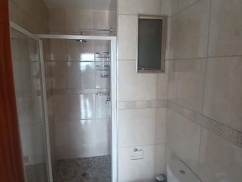 STUDIO APARTMENT - Photo 8