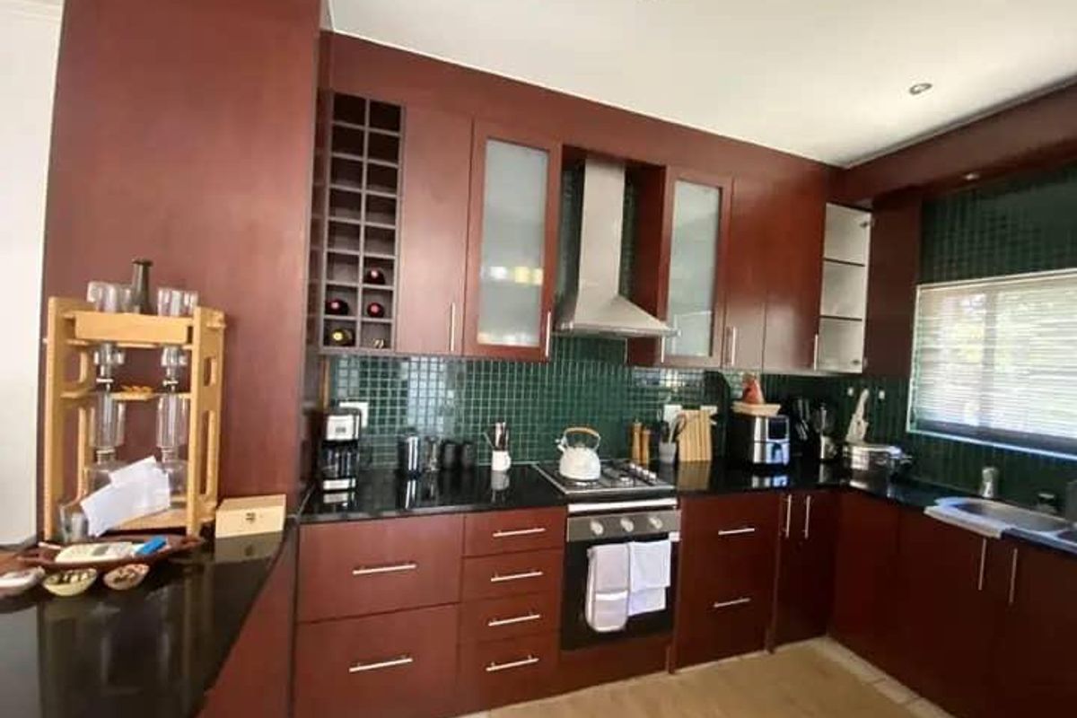 4 bedroom townhouse to let Ludwigsdorf - Photo 3