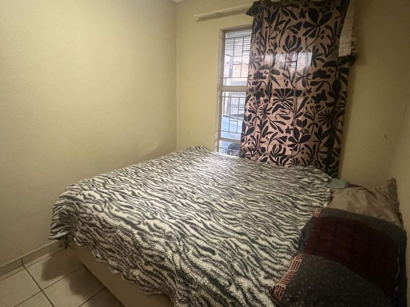 House in Leopard Rest Estate - Photo 9
