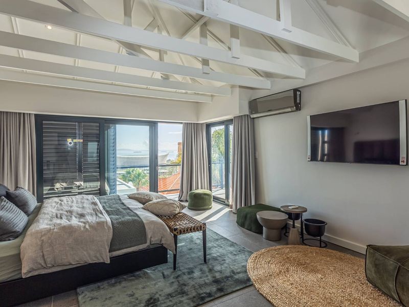 Most breathtaking ocean-views and tranquility meet in this secure environment! - Photo 6