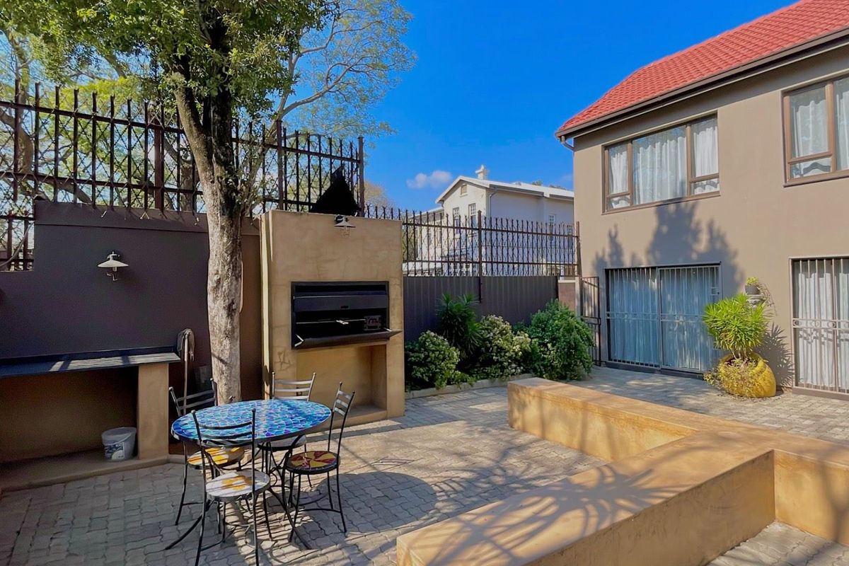 3/4-Bedroom Fully Furnished Duplex Units – Ideal for Airbnb Investment - Photo 3