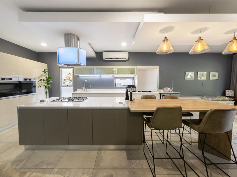 Exclusive property in the heart of Midlands Estate - Photo 7