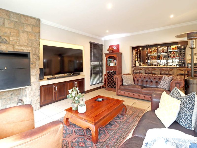 "Bali Bliss in Boksburg: Your Dream Home Awaits! - Photo 5
