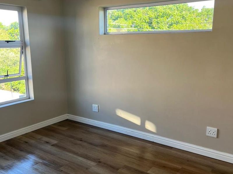 2 Bedroom apartment to let in Newton Park - Photo 5