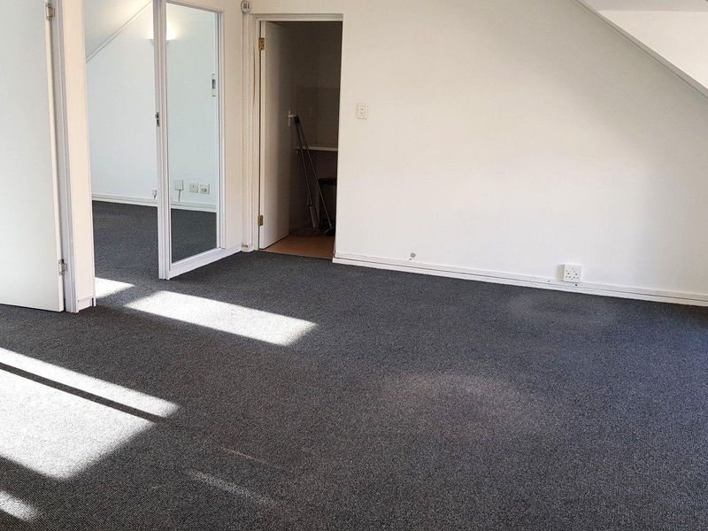 Loft Office for Sale in Westlake - Photo 4