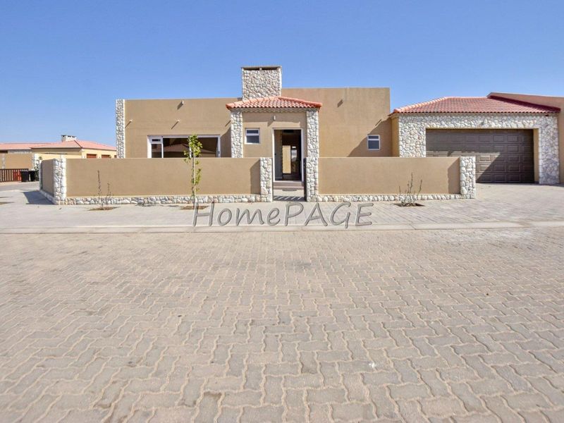 Rossmund, Swakopmund:  NEW 3 Bedr Home WITH ROOFTOP PATIO - Photo 1