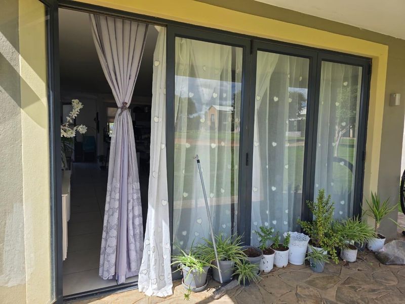 2 Bedroom Apartment at Omeya - Photo 8