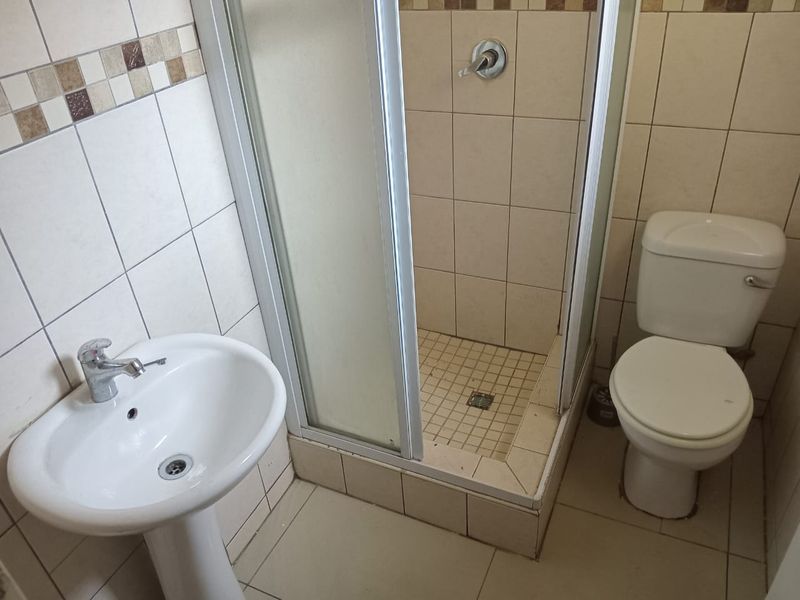 3 Bedroom Rental Property in Richards Bay Central - Photo 7