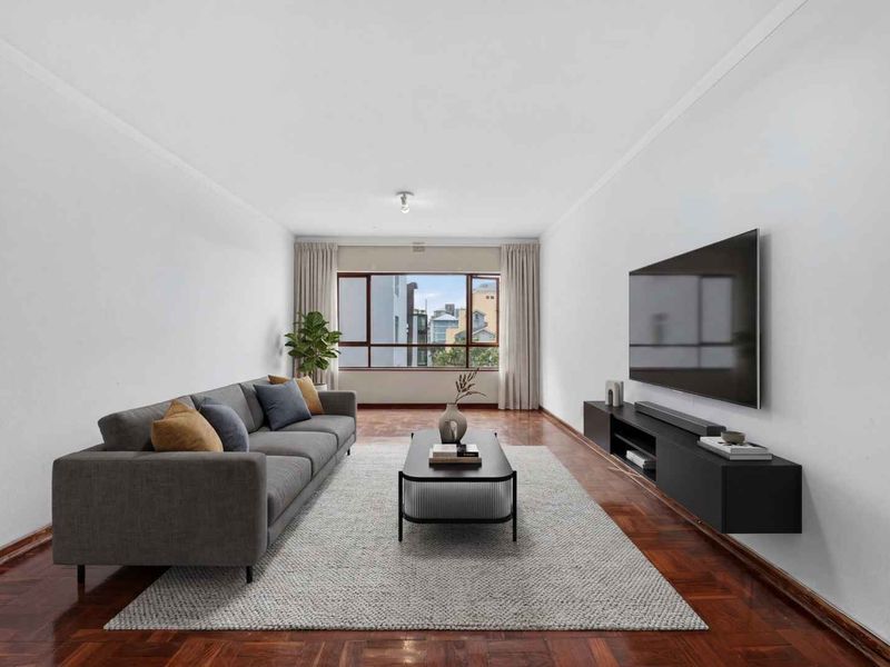 BEACHFRONT LIVING IN THE HEART OF SEA POINT - Photo 2