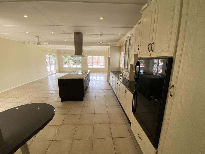 Hendra Estates - Stunning Family Home For Rent In Umhlanga. - Photo 10