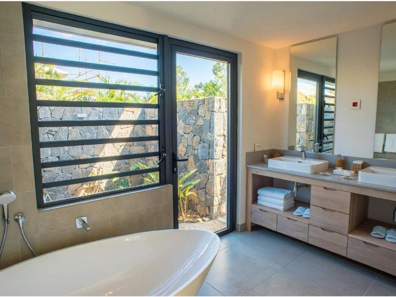 An Exceptional Villa for a Unique Experience. - Photo 7