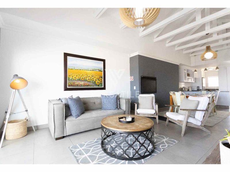 Penthouse For Sale - Photo 4