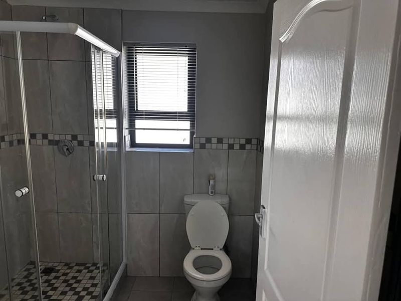 It's a quiet,  safe and secure community - Photo 8