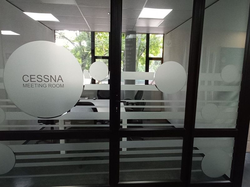 215m2 Isando Office To Let - Photo 3