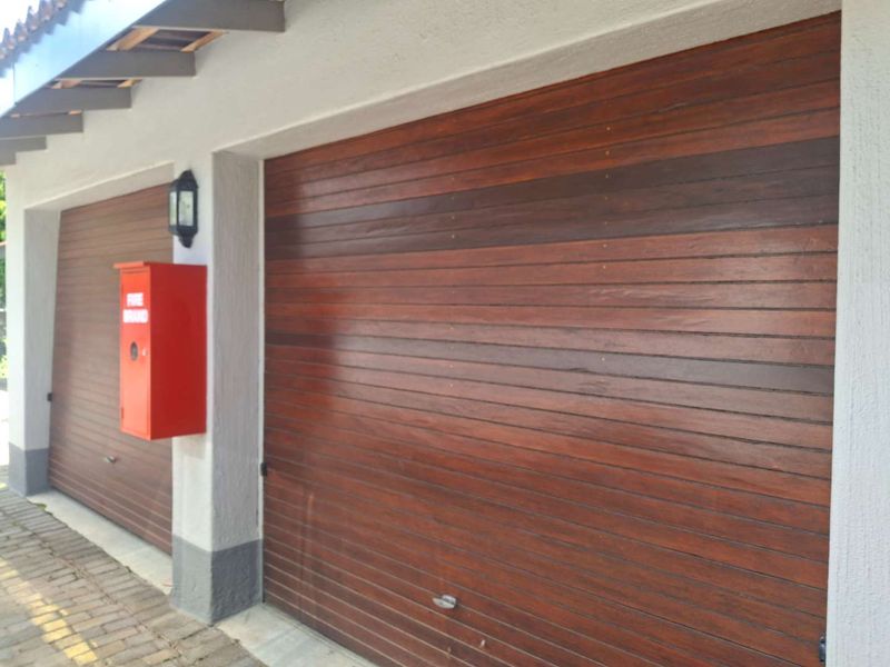 A BEAUTIFUL TWO BEDROOM SIMPLEX - Photo 5