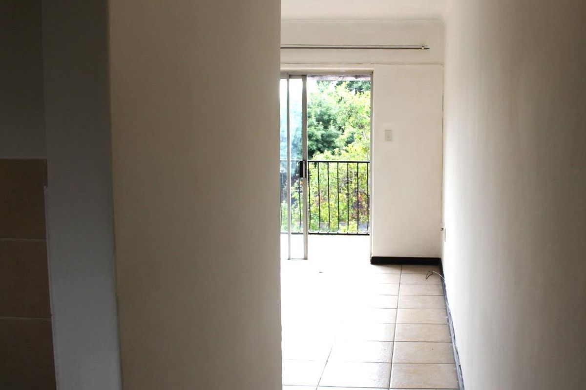 Two-Bedroom apartment - Photo 2