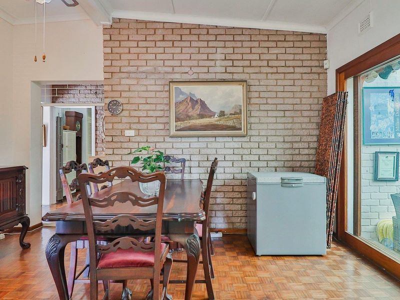 Charming 3 Bedroom Beachside Home & 1 Cottage & 1 Incomplete Cottage in Widenham, Umkomaas - Photo 6