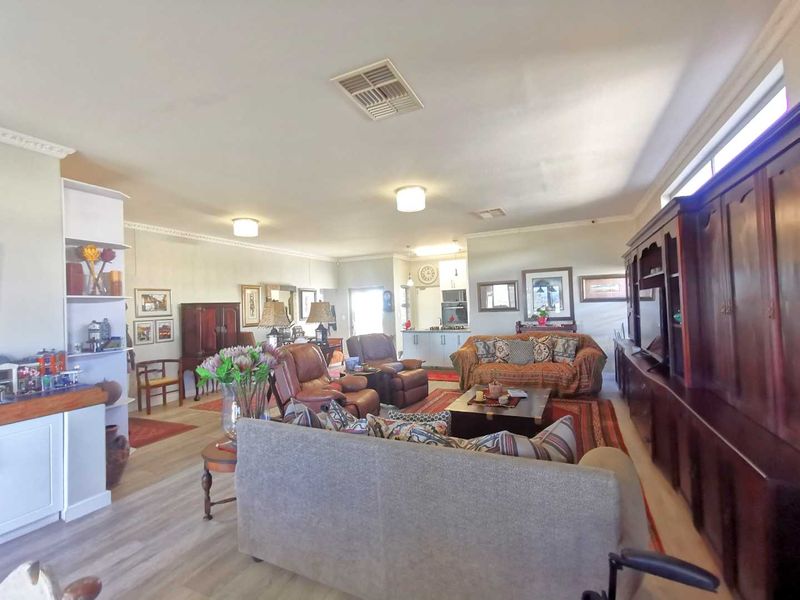 House for sale at Finkenstein Manor - Photo 4