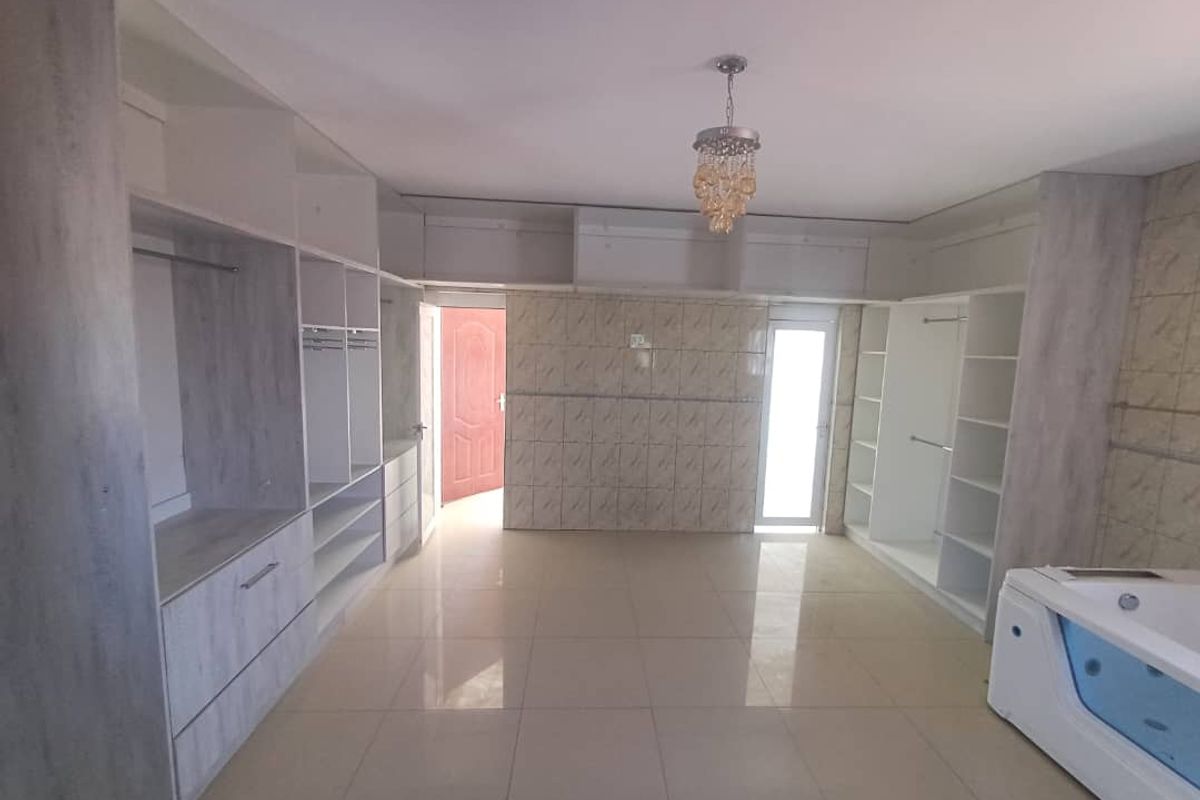 Eros Park - House for sale - Photo 3