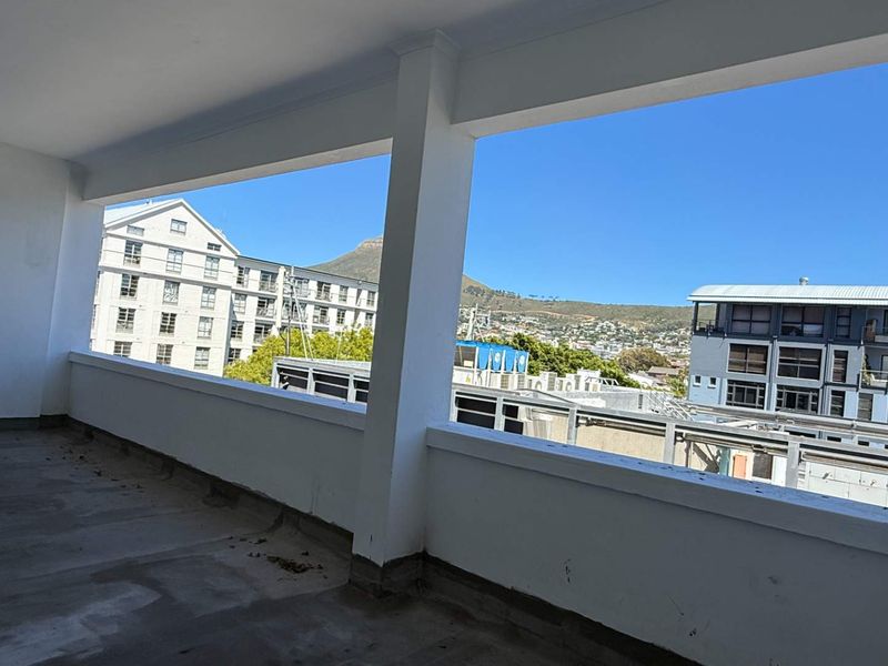 beautifully renovated entire 4th floor office to let in Gardens - Photo 9