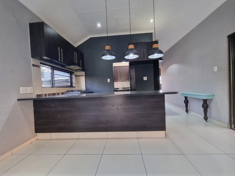 Well located in Estate - Photo 8