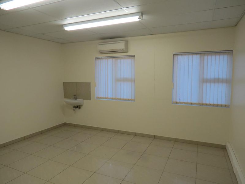 Medical Unit To Let Omuramba - Photo 7