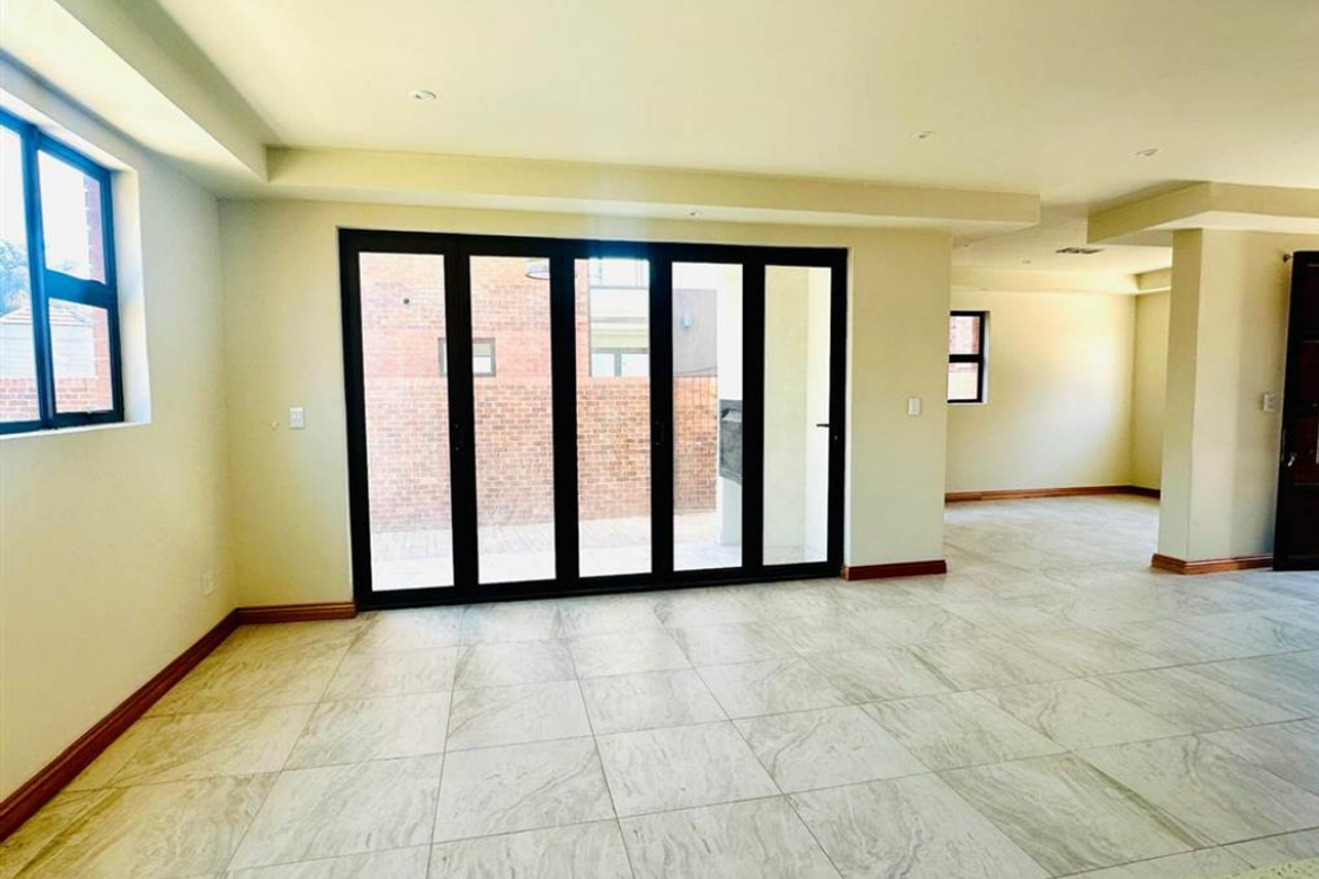 Your Dream 3-Bedroom Home in Germiston Awaits – Modern Living Meets Prime Location! - Photo 4