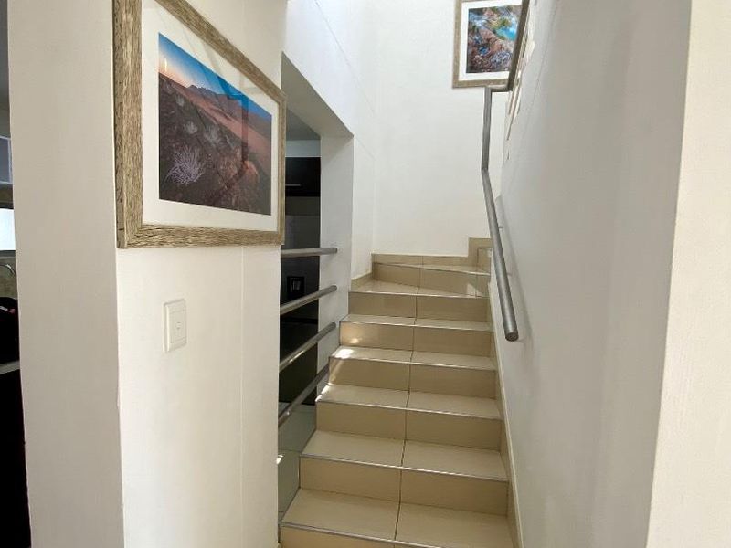 Fully furnished - Photo 9