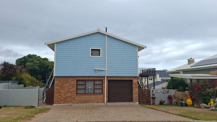 Property #2466670, House For Sale in Witsand Central