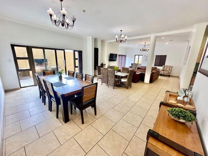 4 Bedrooms House For Sale in Long Beach - Photo 5