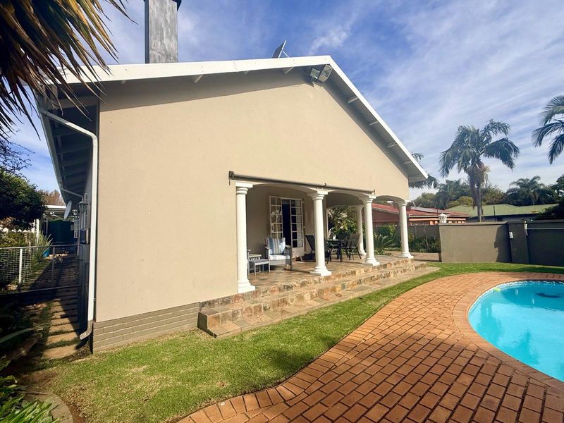 3 bedroom house for sale in Vryheid - Photo 4