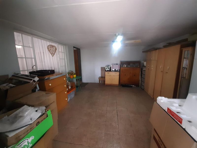 Pet Friendly 2 Bedroom Townhouse for Sale - Photo 10