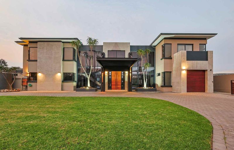 Modern Luxury Home for Sale