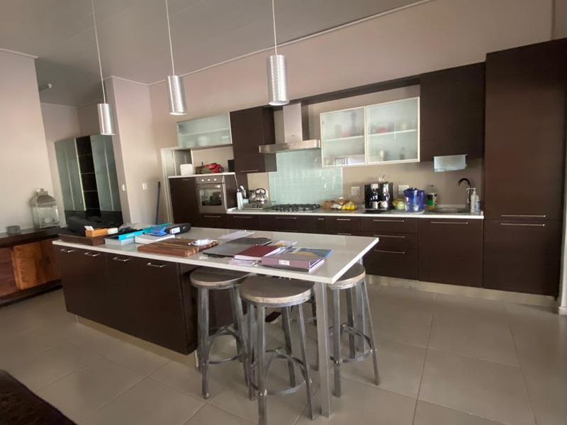 THE ART OF FINE LIVING HOME IN FINKENSTEIN ESTATE - Photo 10