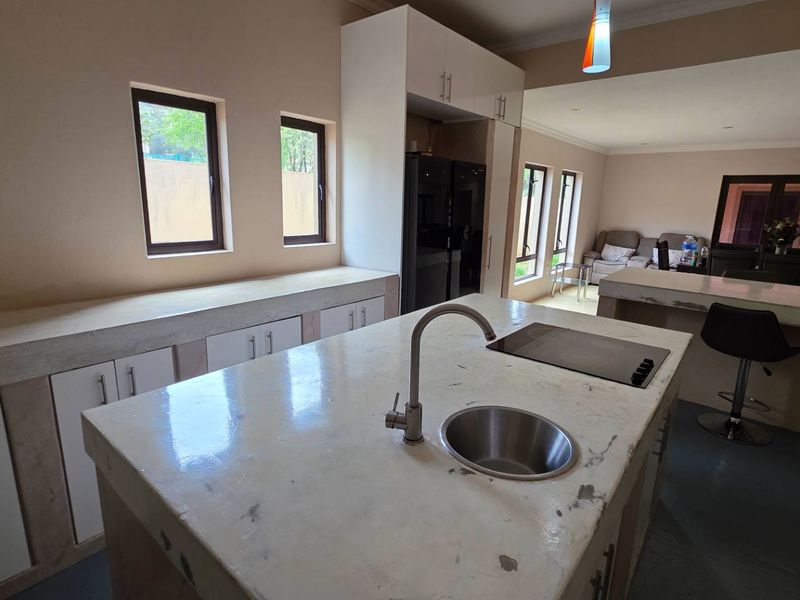 4 BEDROOM HOME TO RENT IN ESTATE D AFRIQUE 1st May 2026 - Photo 8