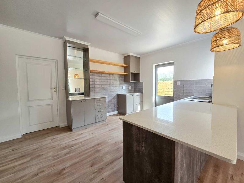 Modern townhouse for sale in Stilbaai-Wes. - Photo 5