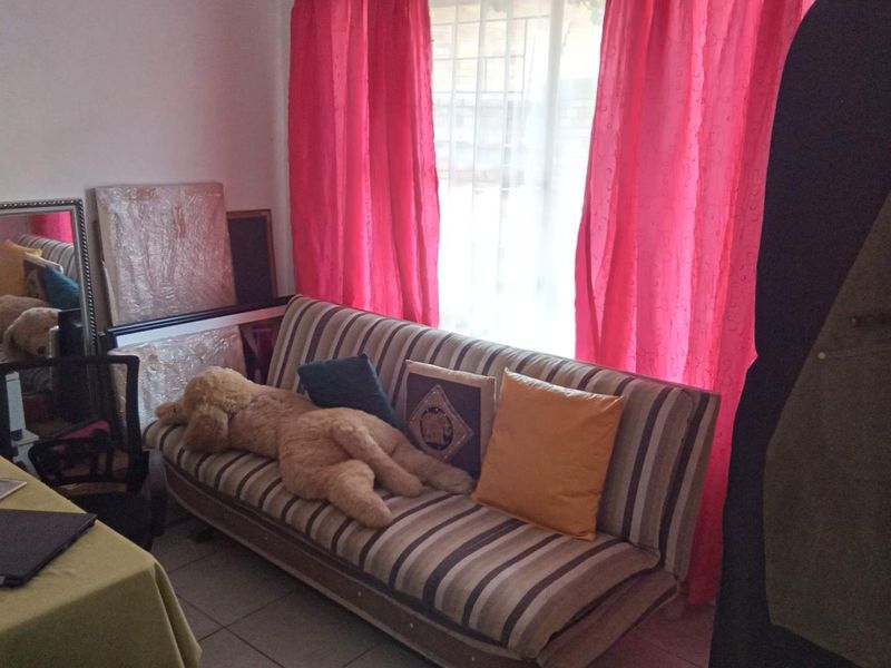 FOR YOUNG FAMILY OR INVESTOR - Photo 10