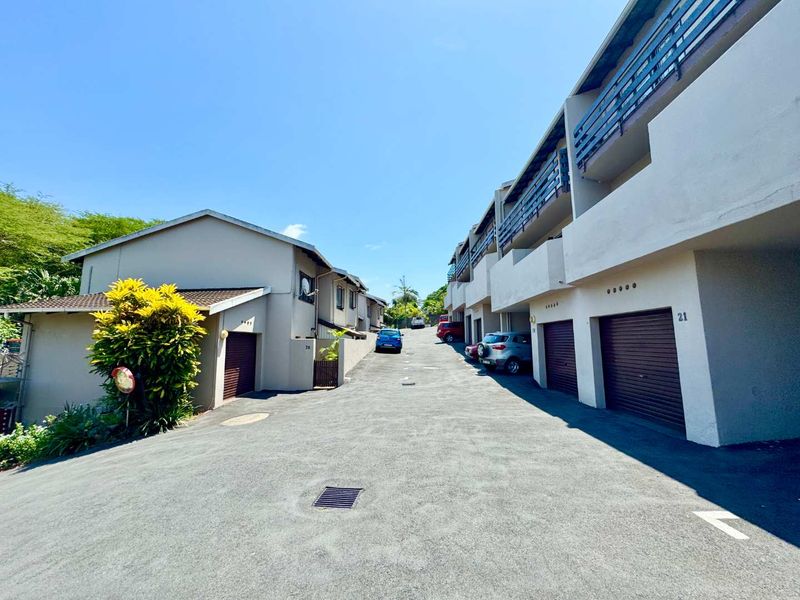 Hendra Estates - NEW TO MARKET! Lovely, Pet-Friendly Duplex For Sale In Umgeni Park - Photo 3