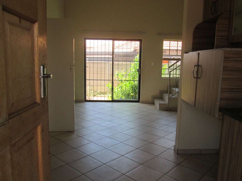 '' VERY BEAUTIFUL ,NEAT AND CLEAN [3] THREE BEDROOMS HOUSE FOR SALE IN WEST VIEW SECURITY ESTATE[ BARGAIN ] - Photo 7