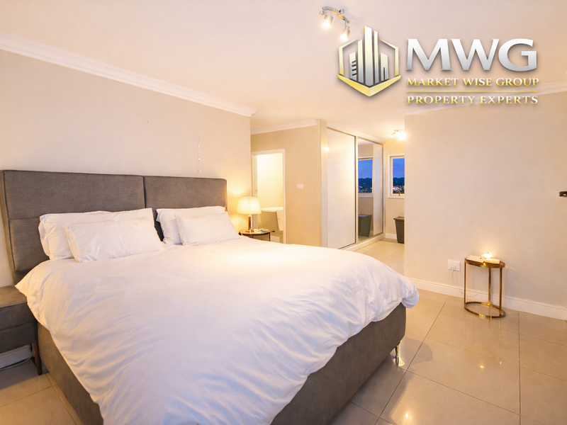 🔥 Eros Hillside Gem With Breathtaking City Views! 🔥 - Photo 9